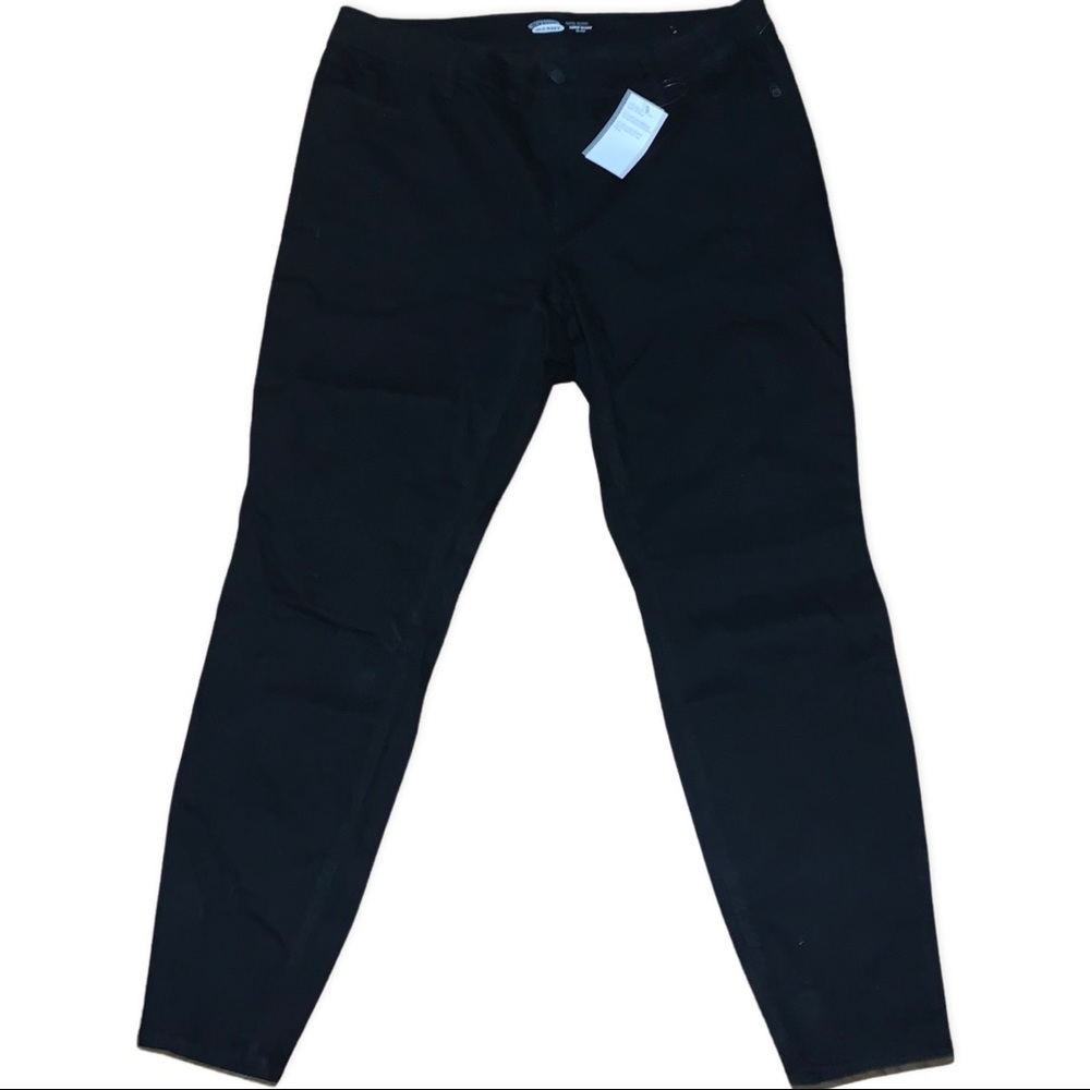 Black Mid Rise Jeans